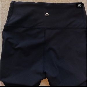 navy lulu lemon leggings